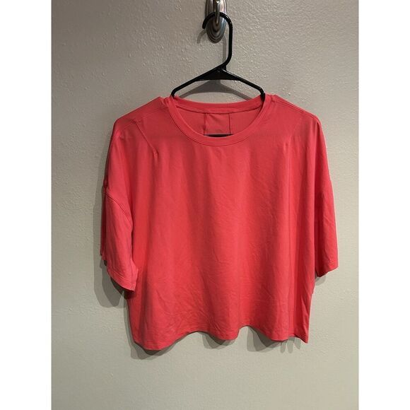 Lululemon Women’s Size 6 Oversized Cropped T Shirt Red Pink - Picture 1 of 5